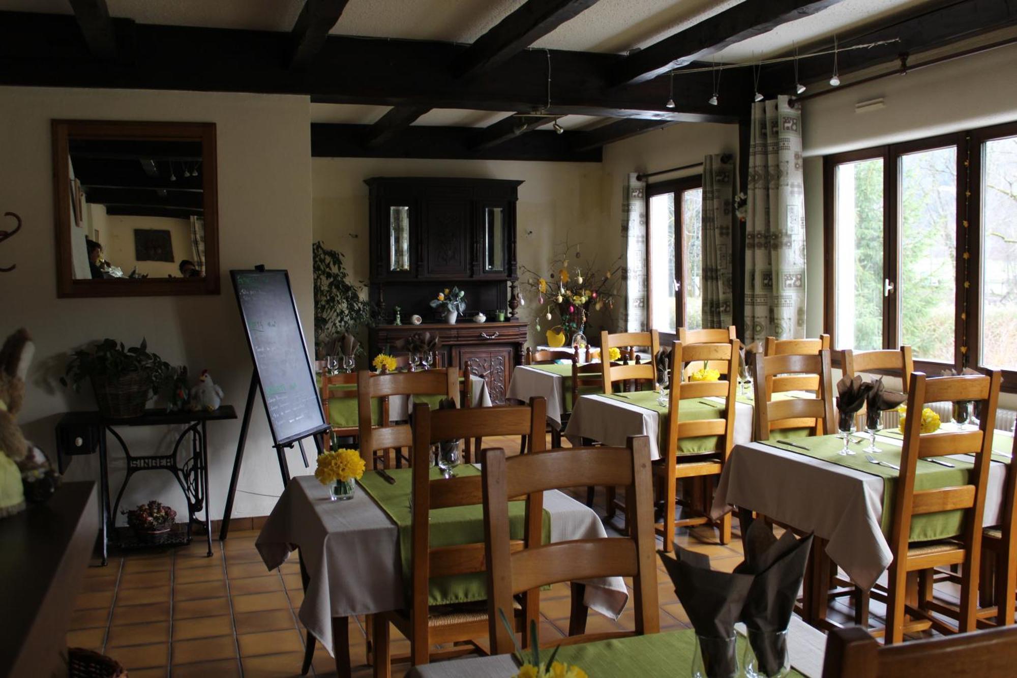 Hotel Les Bruyeres 旺特龙 外观 照片