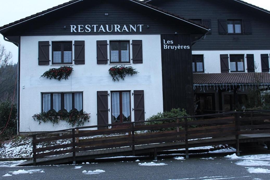 Hotel Les Bruyeres 旺特龙 外观 照片